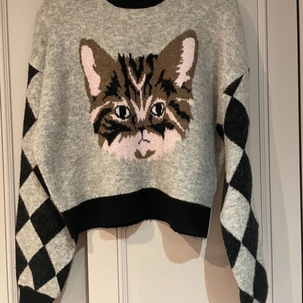 Gray Cat Sweater with Black and White Accents